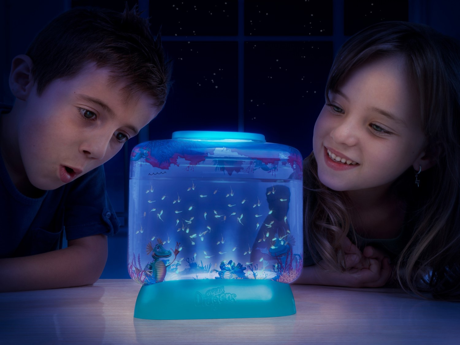 Aqua Dragons - Vodné dráčci - Akvárium s LED osvetlením
