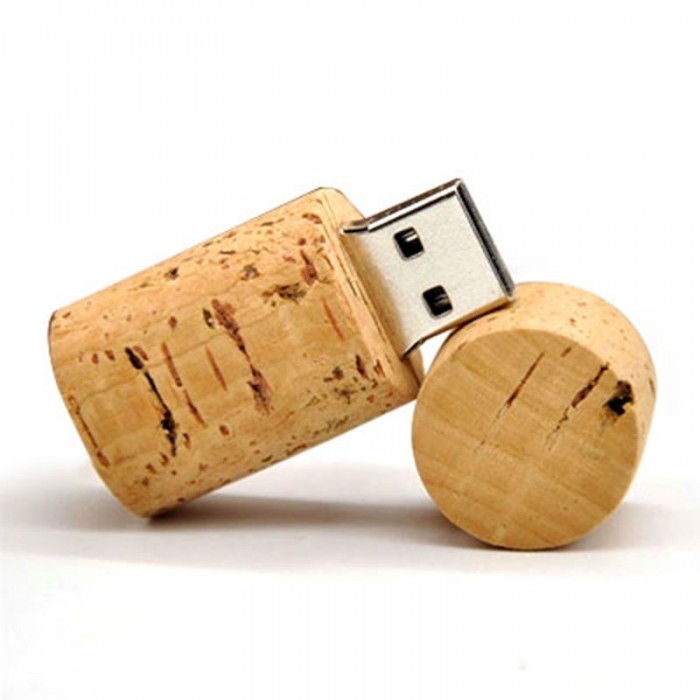 USB flash disk v tvare korkovej zátky